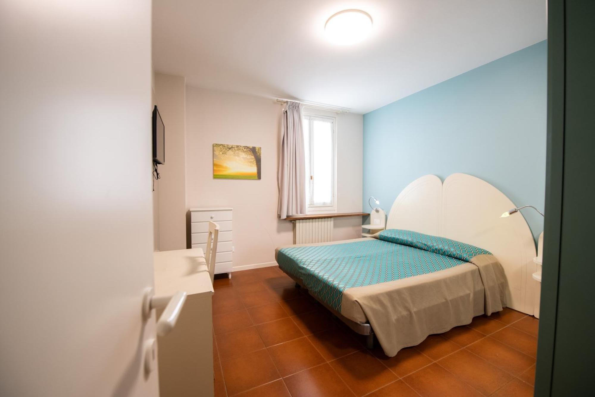Alessi Appartamenti Desenzano del Garda Exterior foto