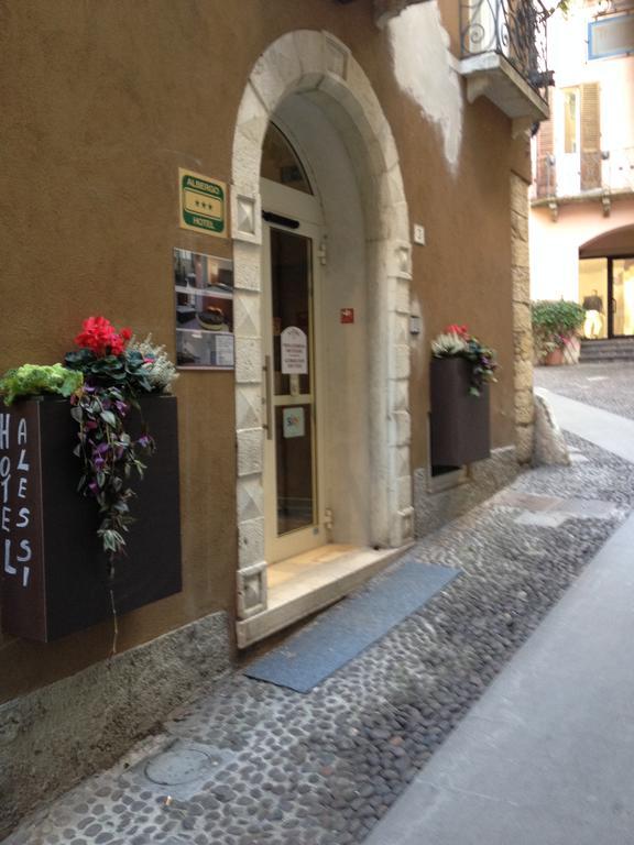 Alessi Appartamenti Desenzano del Garda Exterior foto